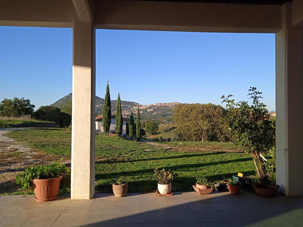 Agriturismo Il Cielo In Terra Sant'Oreste ภายนอก รูปภาพ