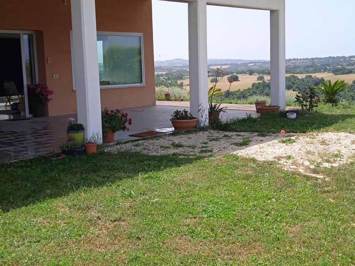 Agriturismo Il Cielo In Terra Sant'Oreste ภายนอก รูปภาพ